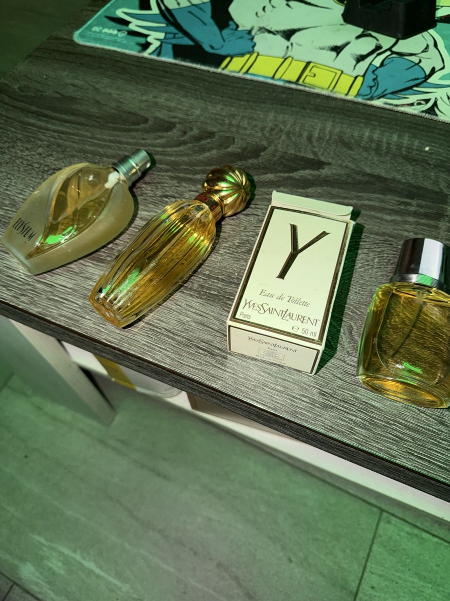 Parfums & Eau de Toilette: Vintage Parfum Sammlung – D'occasion à Ried-Brig par LordDigital 1