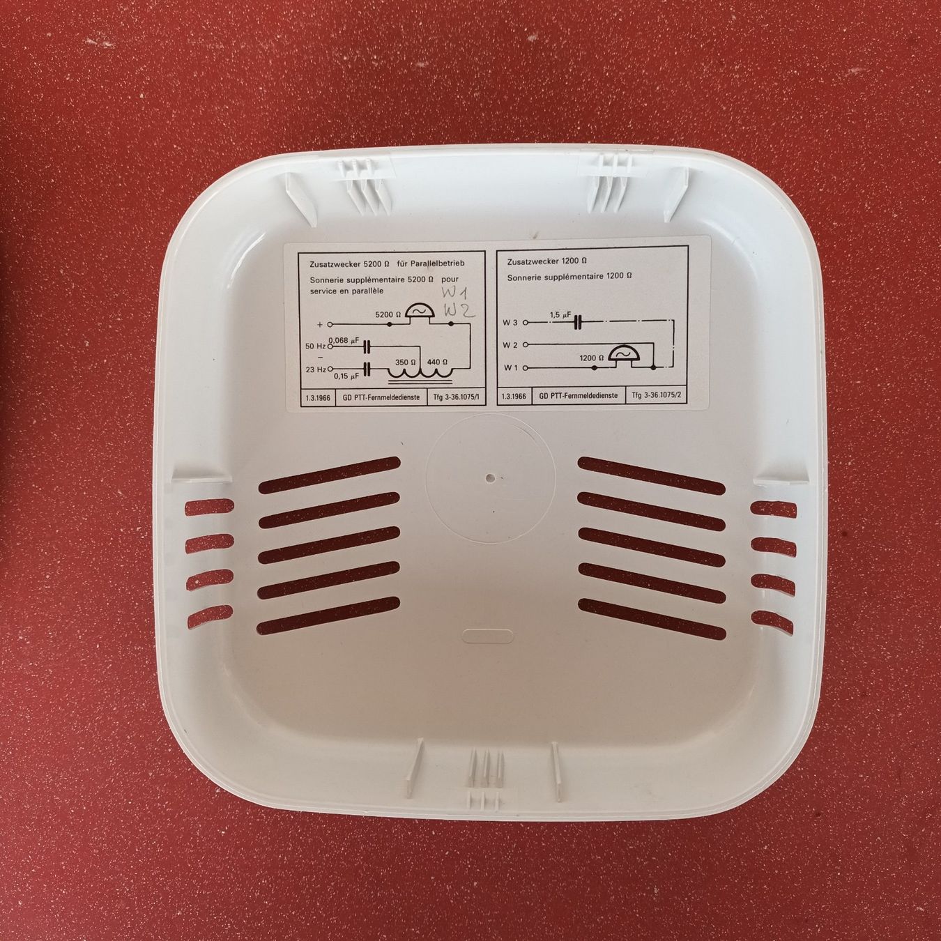 Telefoni: Zusatzwecker 5200 Ohm – Usato da Bäretswil venduto da ricoric 2