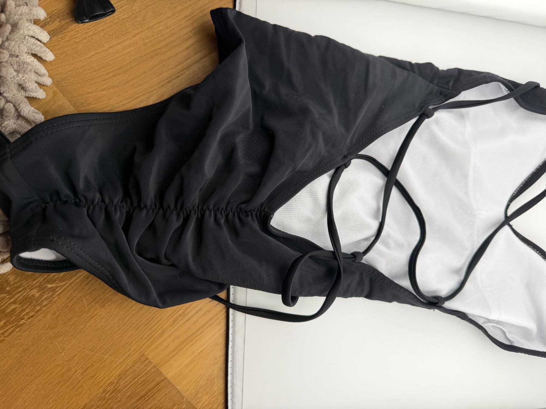 Costumi da bagno & Bikini: Schwarzer Badeanzug mit Schnürung -  Gr. xS – Usato da Riehen venduto da edu_92w7 2