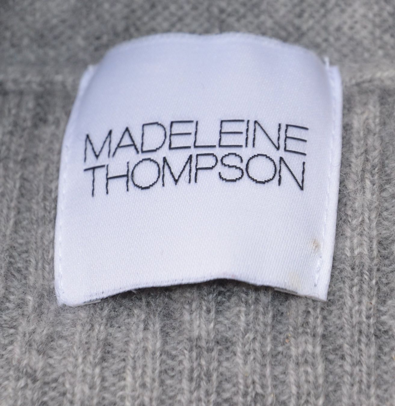 Maglioni & Felpe: Madeleine Thompson Pullover Kaschmir Cardigan -cachemire M/L – Usato da Collonges venduto da arashee 4
