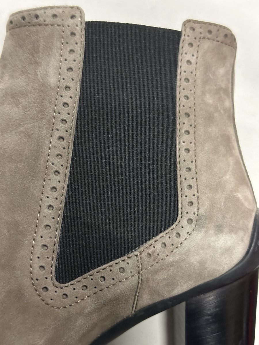 Tod'S Scarpe da donna: Bottines Tod’s daim gris taille 37.5. – Usato da Genève venduto da Tom6 7