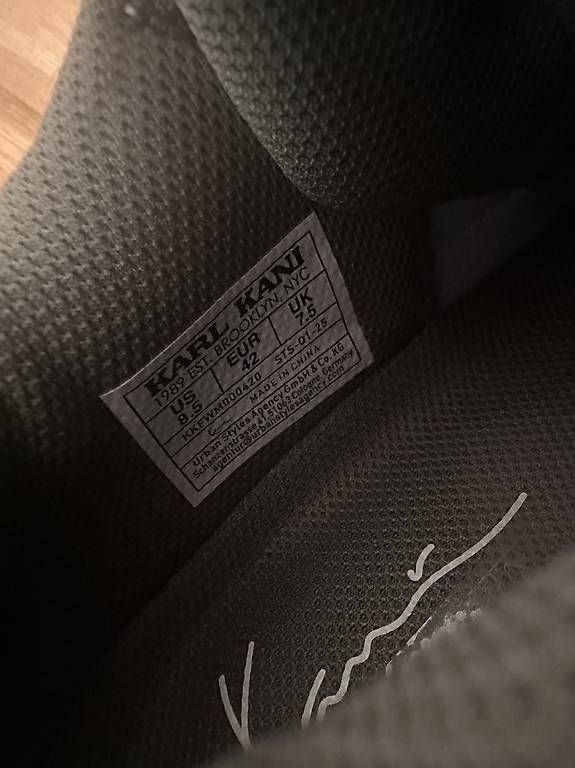 Scarpe da uomo: Karl Kani Sneaker low – Usato da Luzern venduto da Alex.root 2