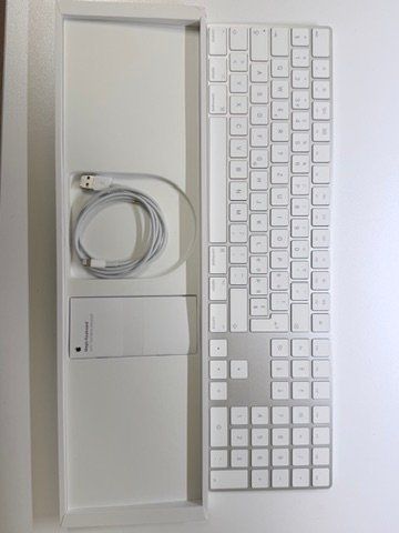 Apple Tastaturen: Apple Magic Keyboard mit Ziffernblock - Top Zustand! – Gebraucht aus Unterengstringen von hausraus 3