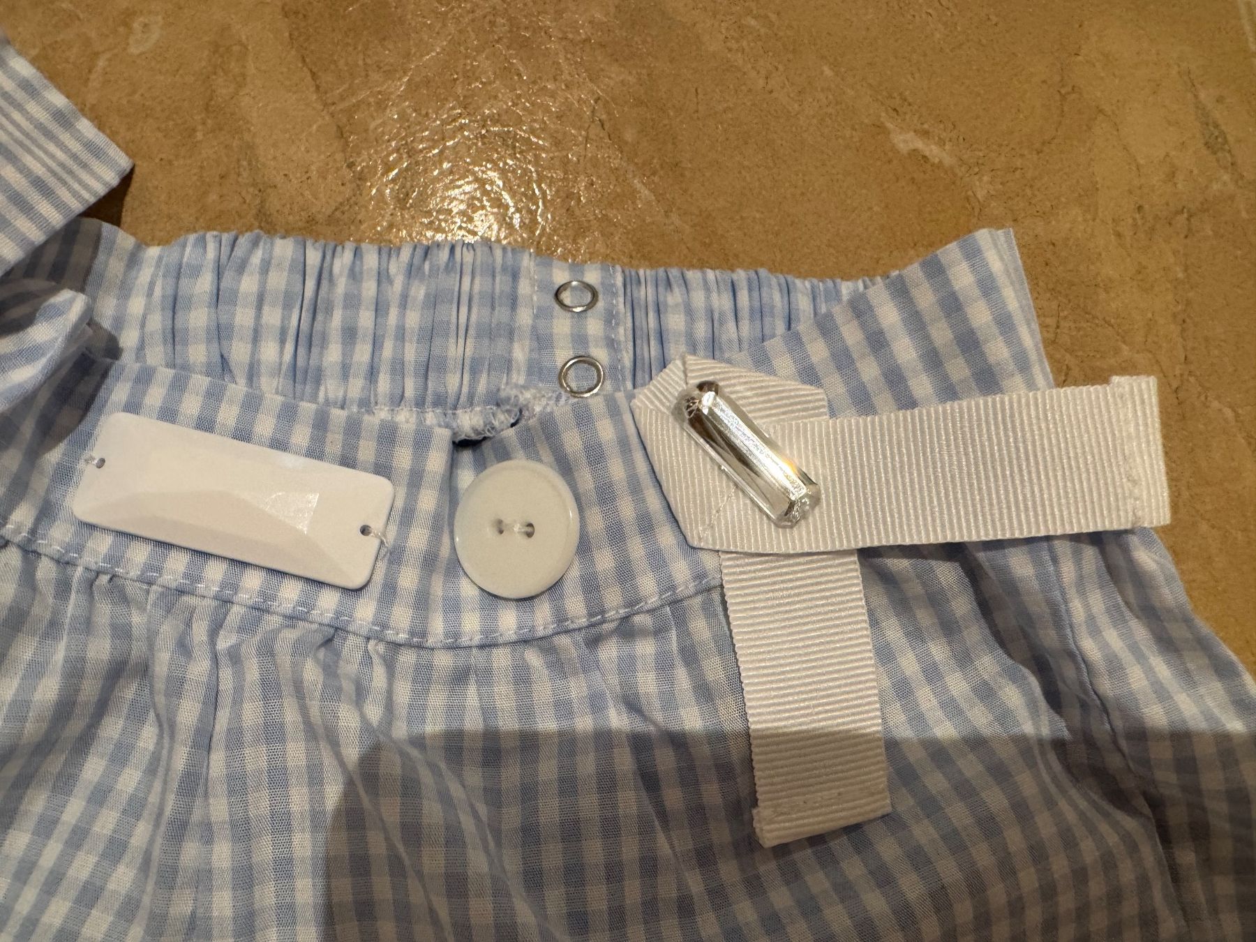Dolce & Gabbana Pantaloni: Dolce Gabbana NWT Shorts, 3-6Mt – Nuovo (secondo la descrizione) da Klingnau venduto da Markus14 4