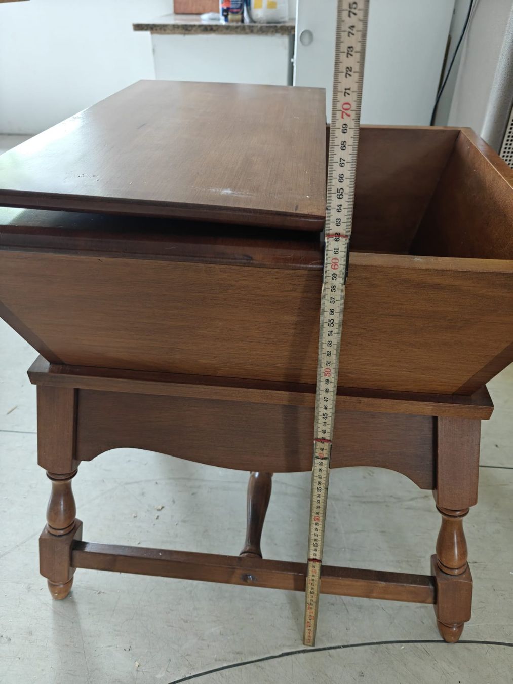 Tavoli: Table d'appoint vintage Style Pétrin / Dough Box – Usato da Le Sentier venduto da pig_7cyq 3