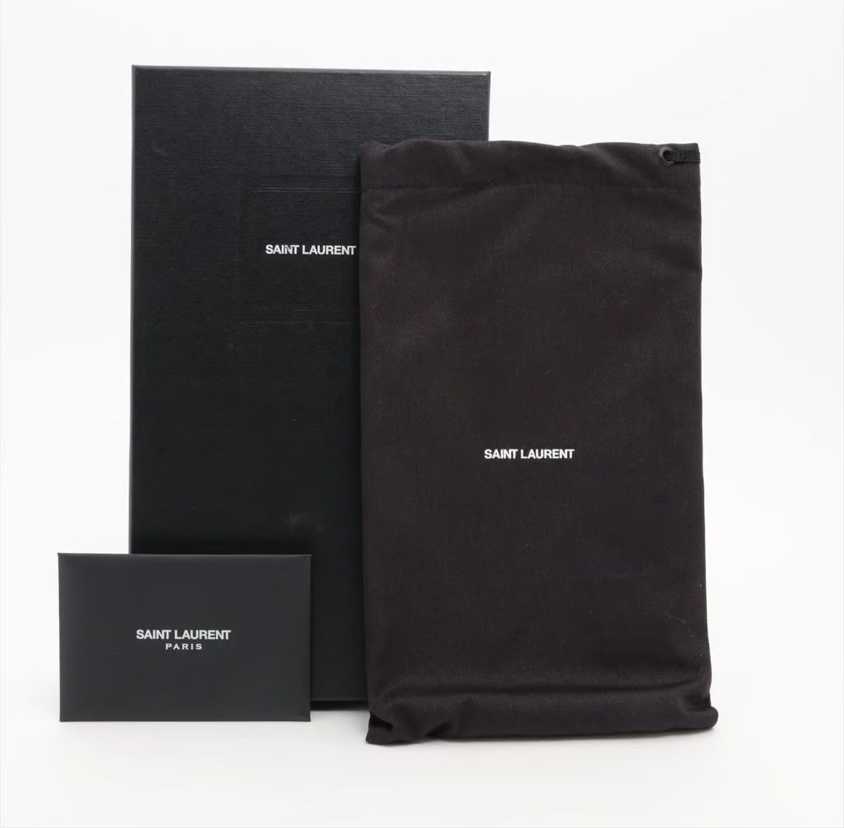 Saint Laurent Taschen für Damen: Saint Laurent Cassandre Leather Pouch Black - neuwertig – Neu (gemäss Beschreibung) aus Flawil von HeritageAtelier 1