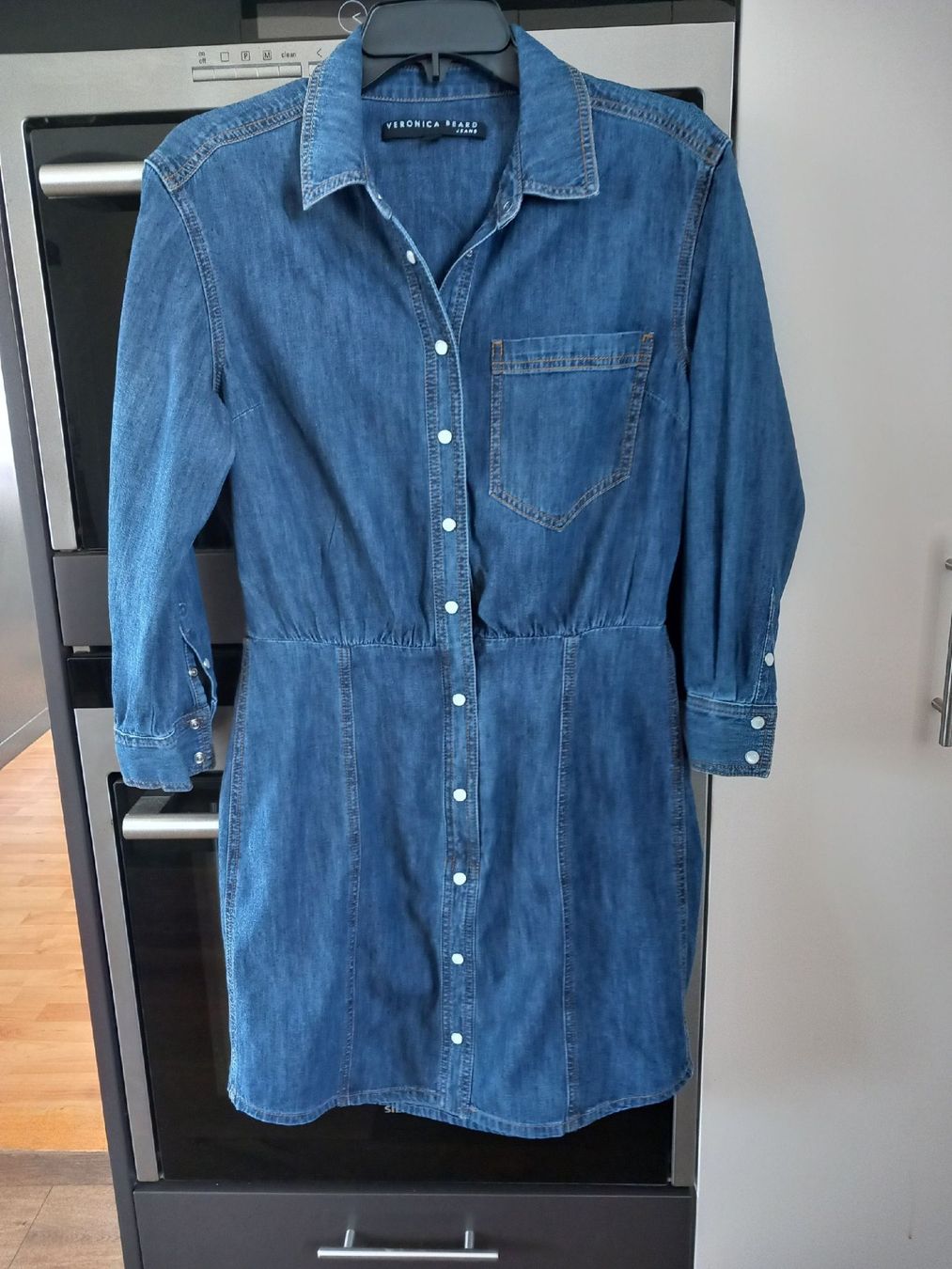 Vestiti: Robe en jeans VERONICA BEARD val Fr. 435.00 – Usato da Boudry venduto da Fionette
