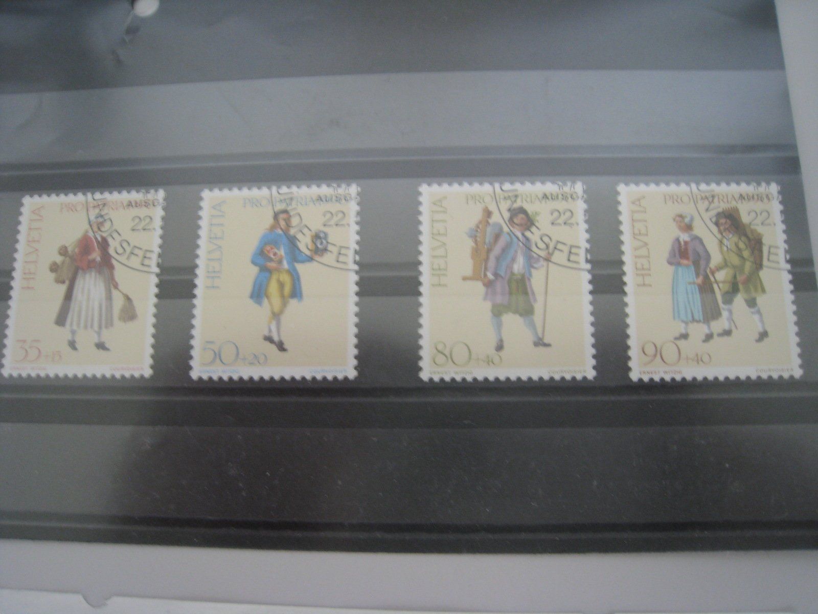 Tutti i francobolli: Briefmarken Schweiz top Stempelungen – Usato da Aarwangen venduto da Pinsel7890 4