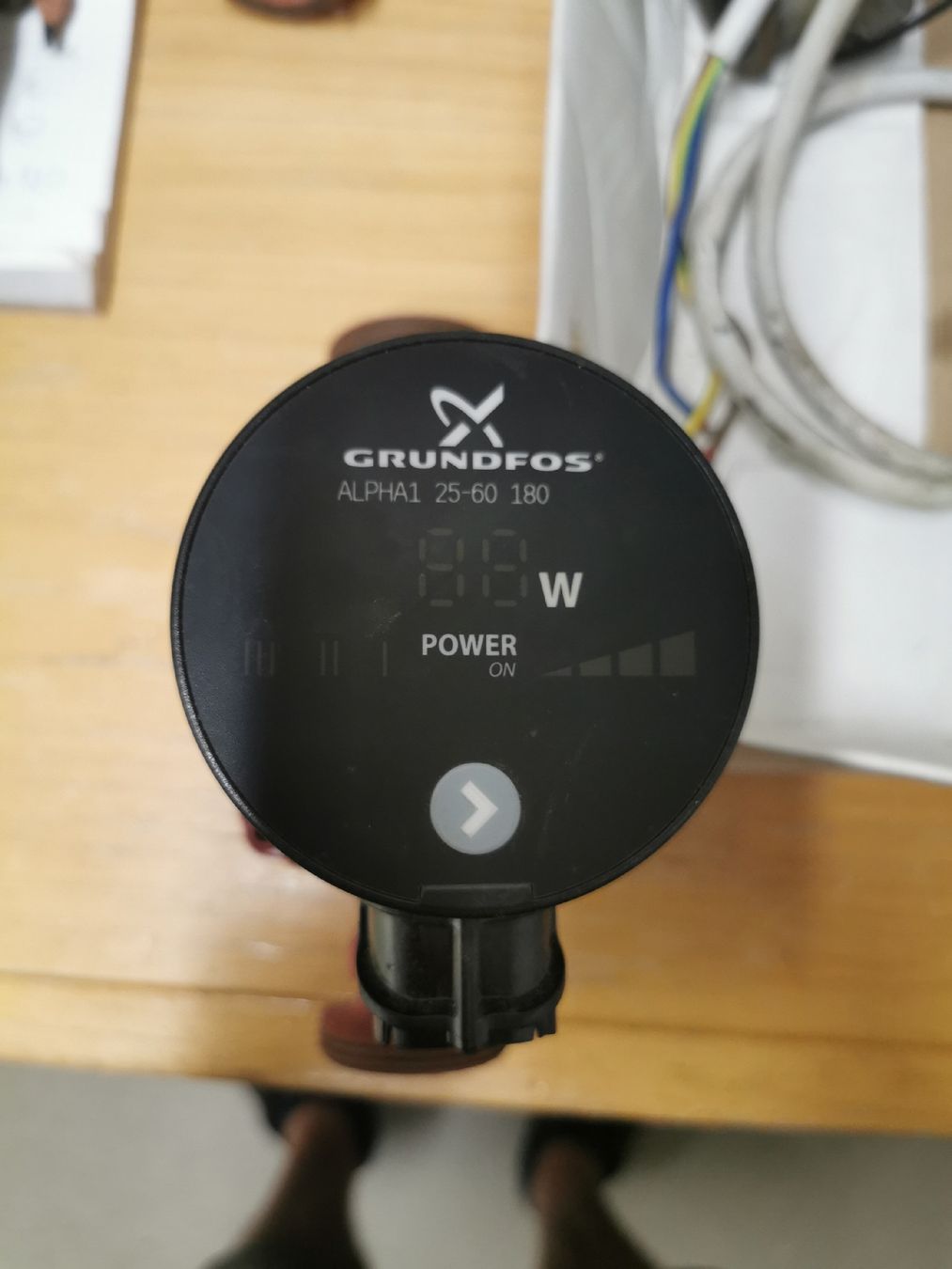 Grundfos Riscaldamento: Grundfos Wasserpumpe  – Usato da Hinterfultigen venduto da hein81