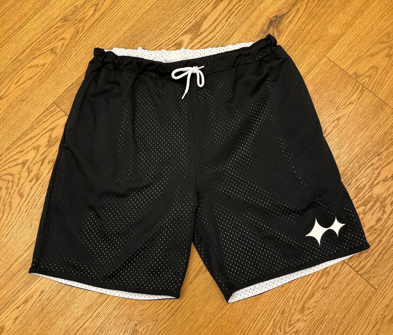 Hosen: Shorts XL schwarz – Neu (gemäss Beschreibung) aus Schwändi b. Schwanden von Akuritas907
