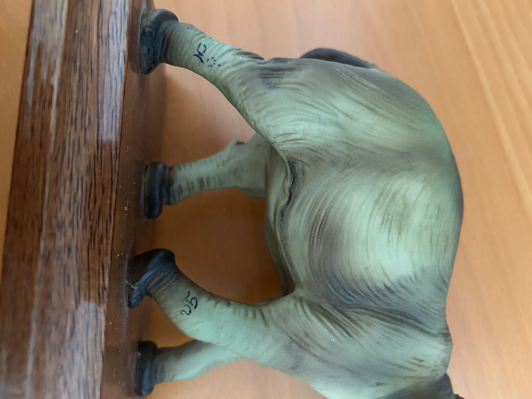 Skulpturen & Statuen: G.ARMANI  SKULPTUR  ELEFANT – Gebraucht aus Olten von Pablo7 5