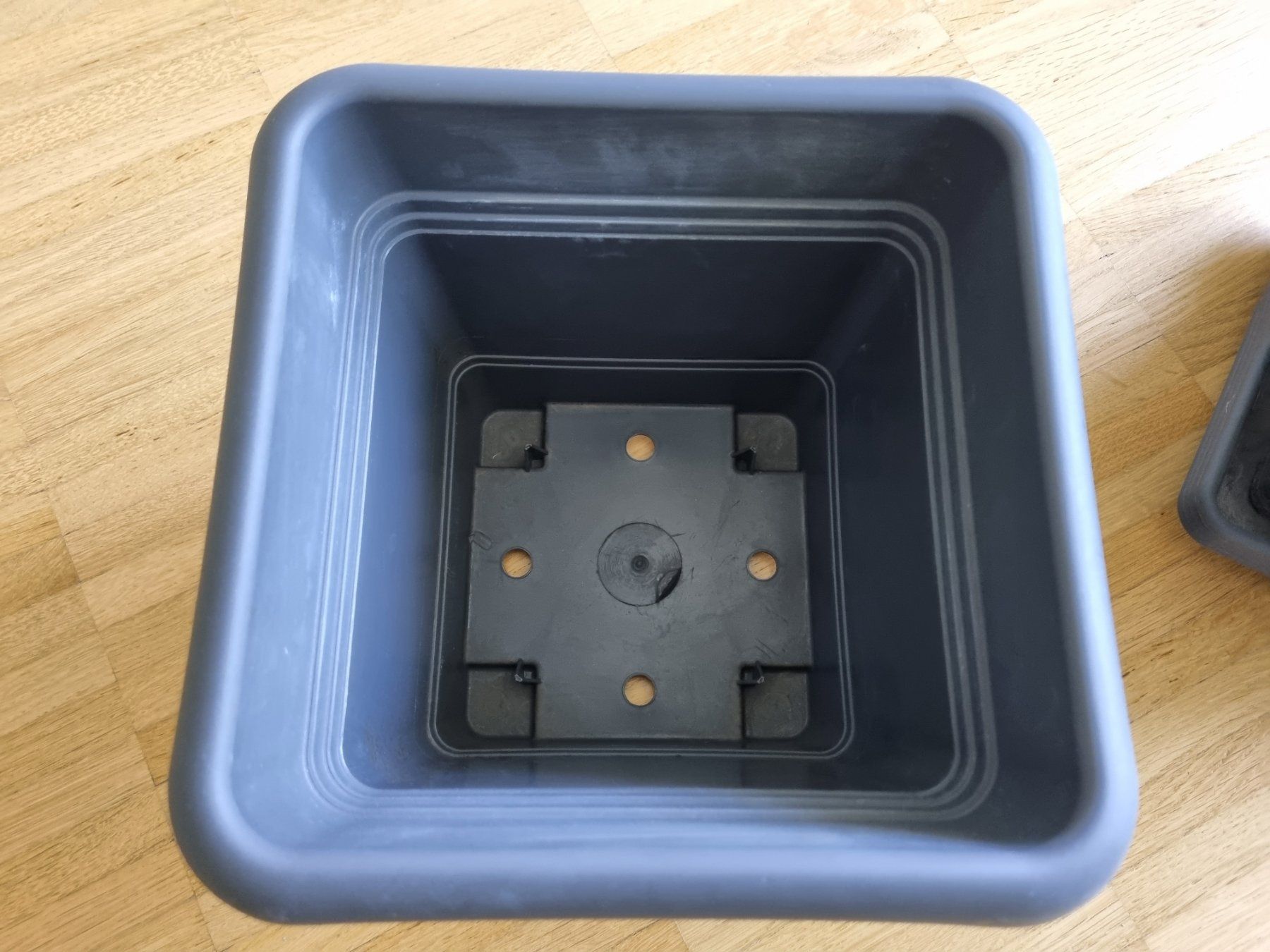 Blumentöpfe: 5 Stück Blumentöpfe – Neu (gemäss Beschreibung) aus Zofingen von Felpa 1