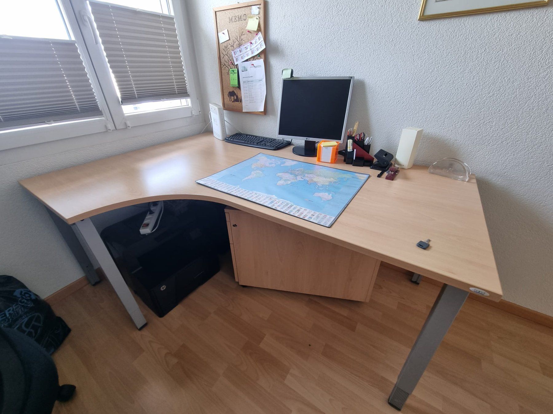 Bureaux: Eckschreibtisch – D'occasion à Oberarth par la_petracita
