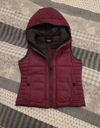Daunenveste Gr. M S. Oliver NEU