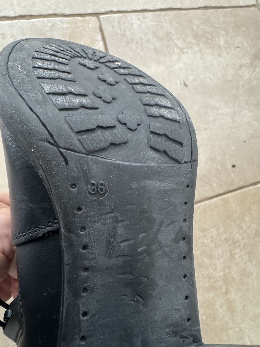 Damenschuhe: Motorradstiefel Damen Gr. 36 – Gebraucht aus Oberweningen von Bumblebee2 4