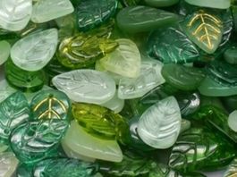 Glasperlen Blätterform, 25 Stück, verschiedene Farben