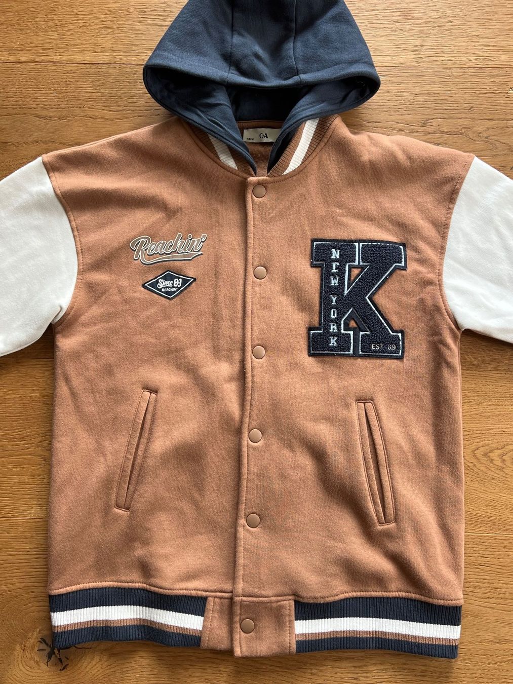 Tchibo Giacche & Cappotti: Collegejacke von Tchibo Grösse 158 – Usato da Lengnau BE venduto da Rubin27 1