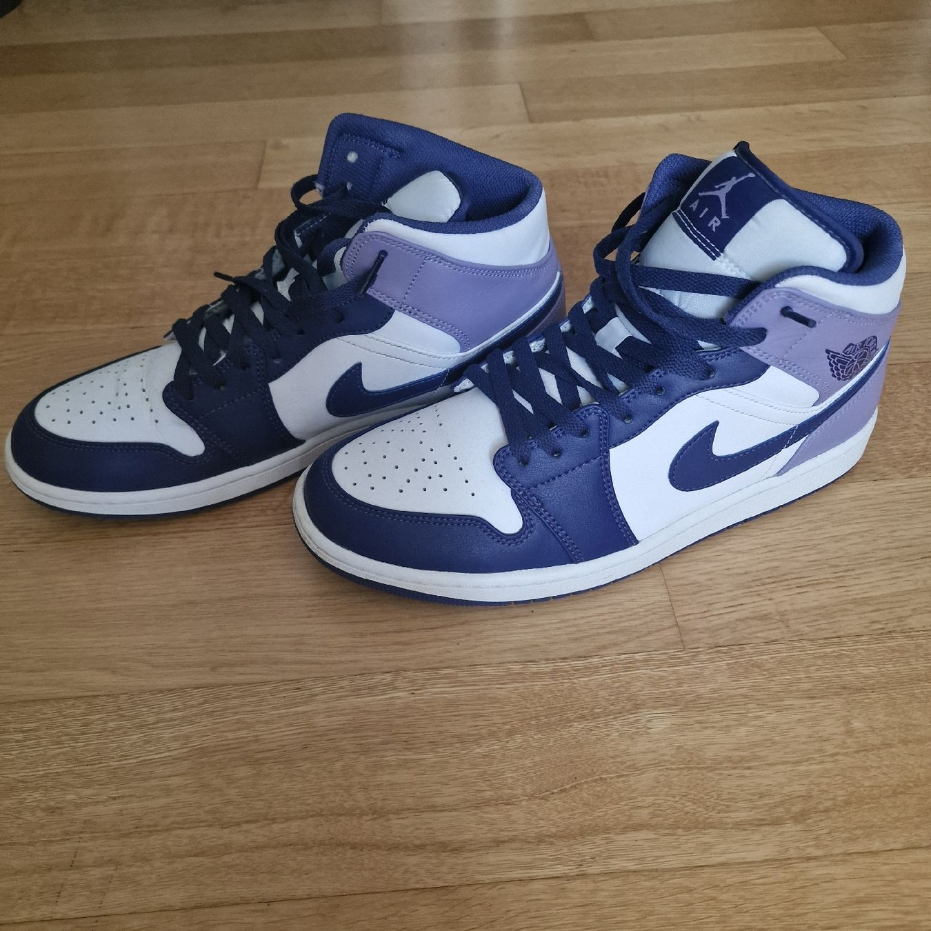 Nike Scarpe da uomo: Jordan 1 Mid – Usato da Zürich venduto da tyrese2007 1