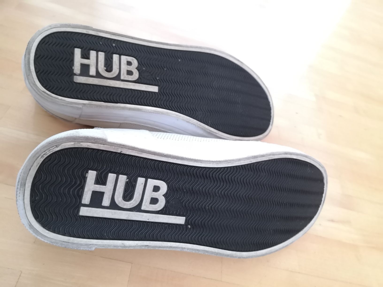 Scarpe da uomo: Weisse Sneaker Hook von HUB, Gr. 42 – Usato da Wädenswil venduto da coconut1289 6