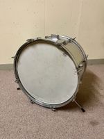 Vintage Bassdrum 22" (vermutlich 60er) – Marke unbekannt