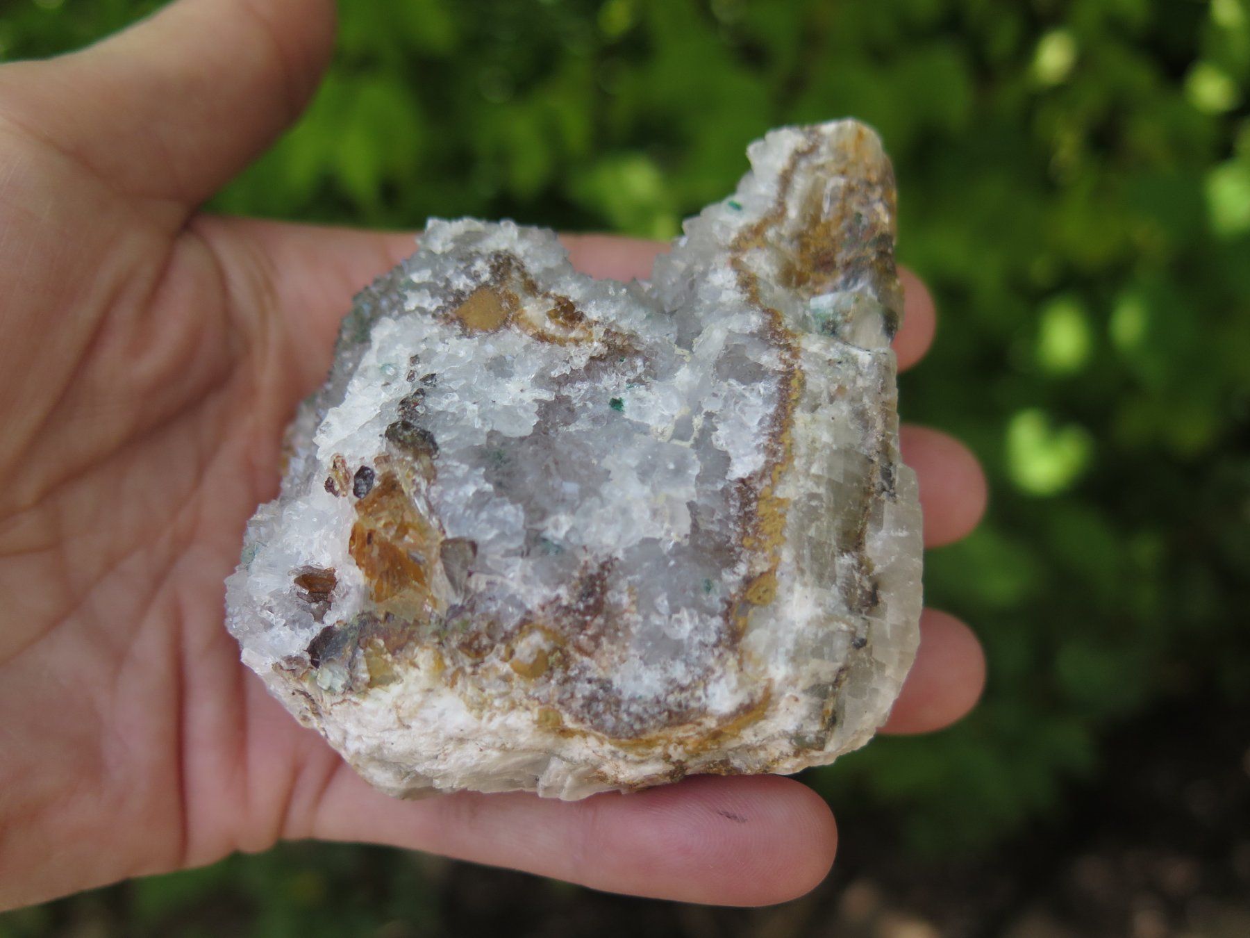 Minéraux & Lithothérapie: Quarz mit Atacamit von Peru – D'occasion à Schaffhausen par Yamakana51L8736OQ8 4
