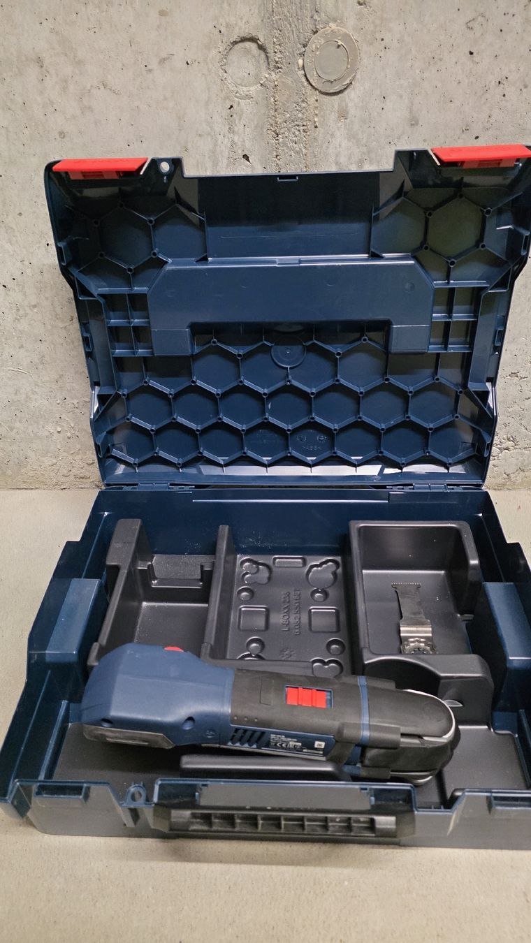Bosch Tutti gli attrezzi: Bosch GOP 18V-28 Professional Akku-Multitool mit L-Boxx – Usato da Aegerten venduto da R4iM0N 1