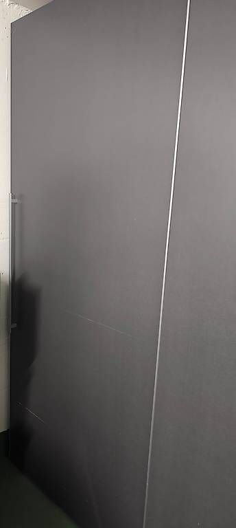 Schränke: Schrank 200x205x60cm – Gebraucht aus Zweidlen von xp4 2