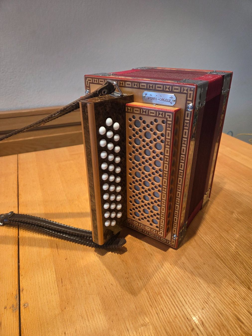 Musikinstrumente: Schwyzerorgeli Spörry – Gebraucht aus Morschach von Sergio2