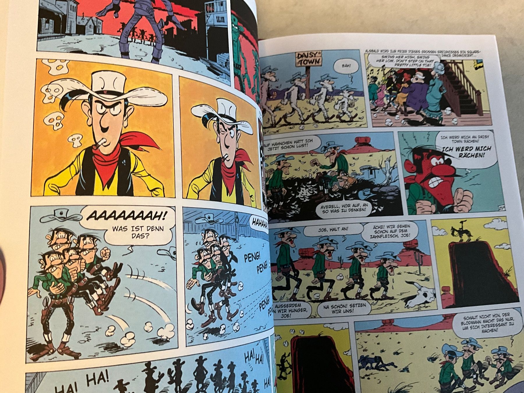 Fumetti: Lucky Luke Comic, Band 40, Daisy Town – Usato da Agriswil venduto da Ueli03 2