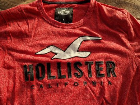 Hollister T-Shirt Gr. M - Sommerliches Rot