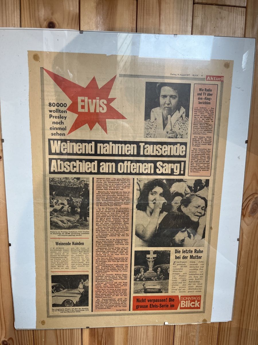 Foto & Immagini: Elvis Presley 1977 – Usato da Bärschwil venduto da yamaha022