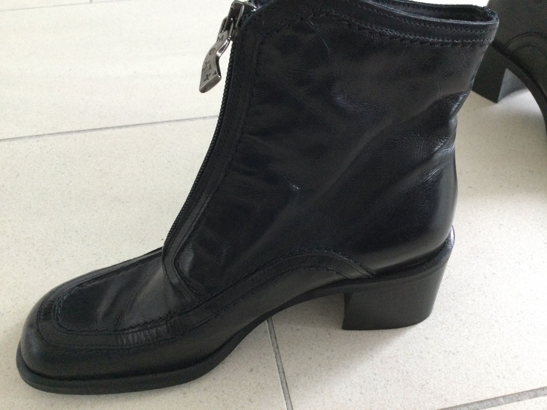 Mexx Damenschuhe: Schwarze Lederstiefeletten von Mexx, Grösse 36 – Neu und originalverpackt aus Baar von negombo 6