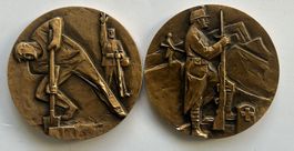 Lot -- 2 Medaillen  1. & 2. Weltkrieg