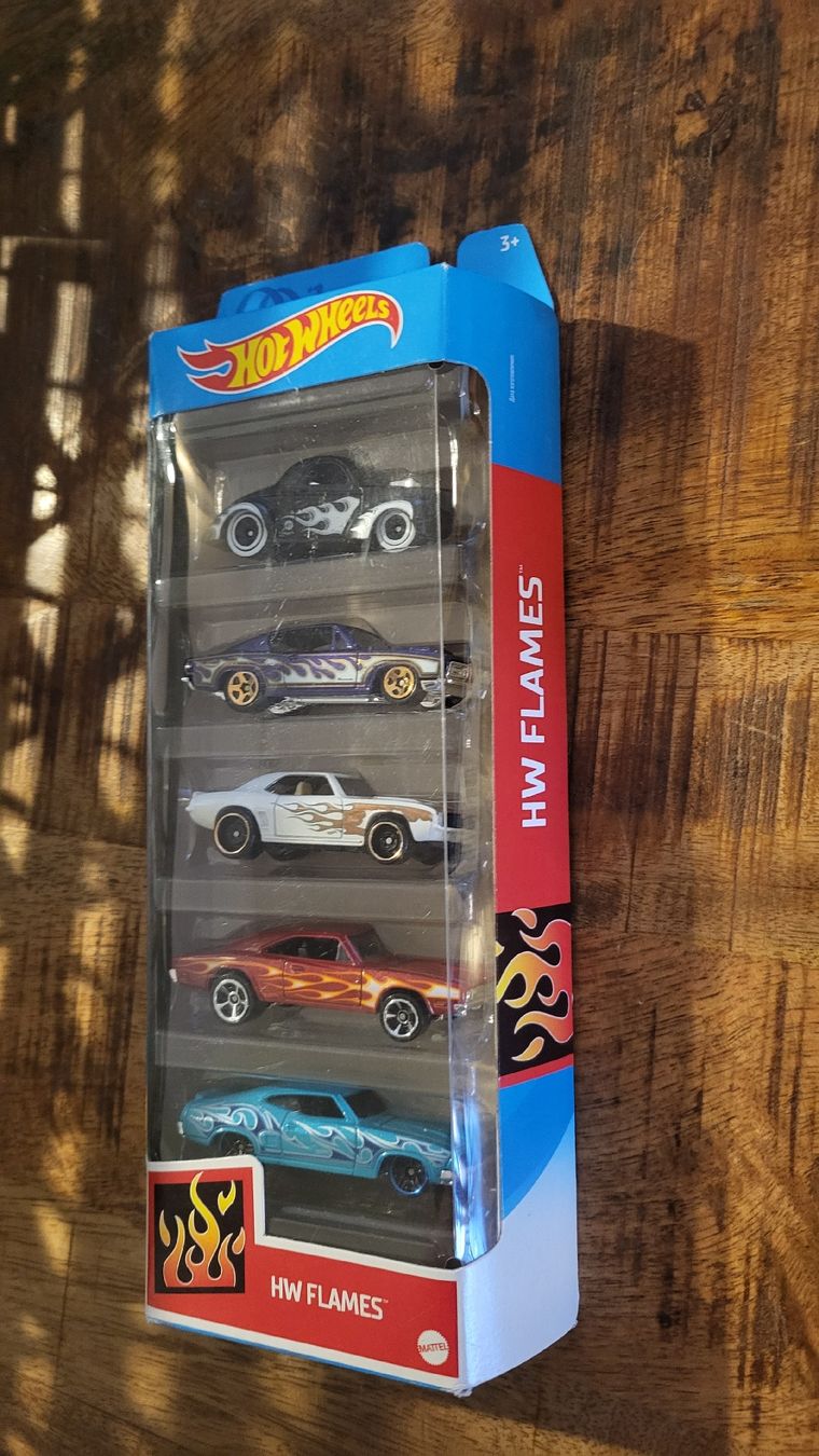 Hot Wheels Modellautos: Hot Wheels 5er Set HW Flames Neu – Neu und originalverpackt aus Jona von mjo_f5t2 2