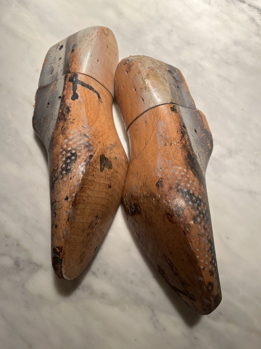 Scarpe da donna: Damenschuhleisten Holz – Usato da Rorschacherberg venduto da Artmaru 2