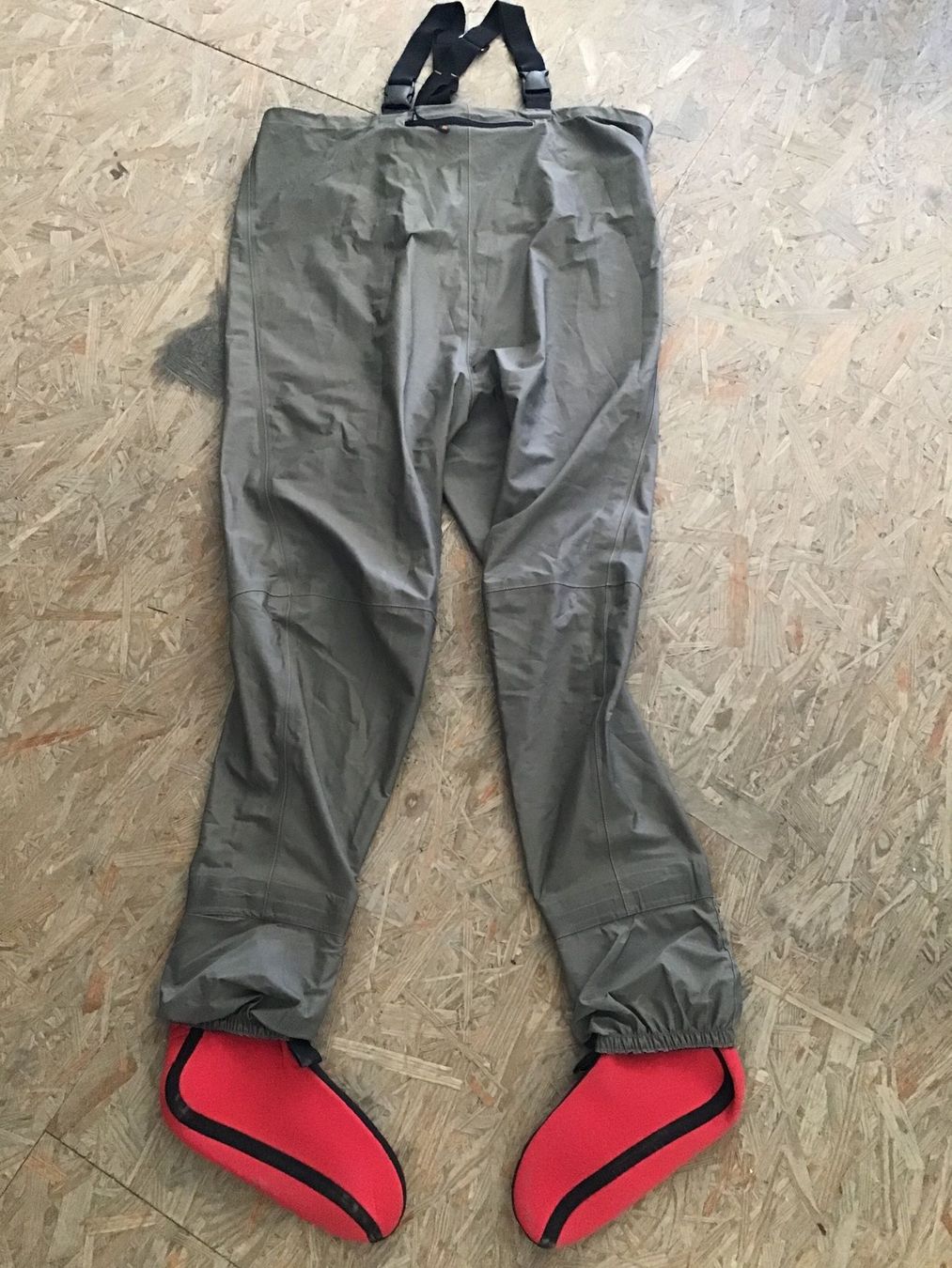 Pantaloni: Wathose XXL Farbe Grau – Usato da Dübendorf venduto da sdbu-frappant
