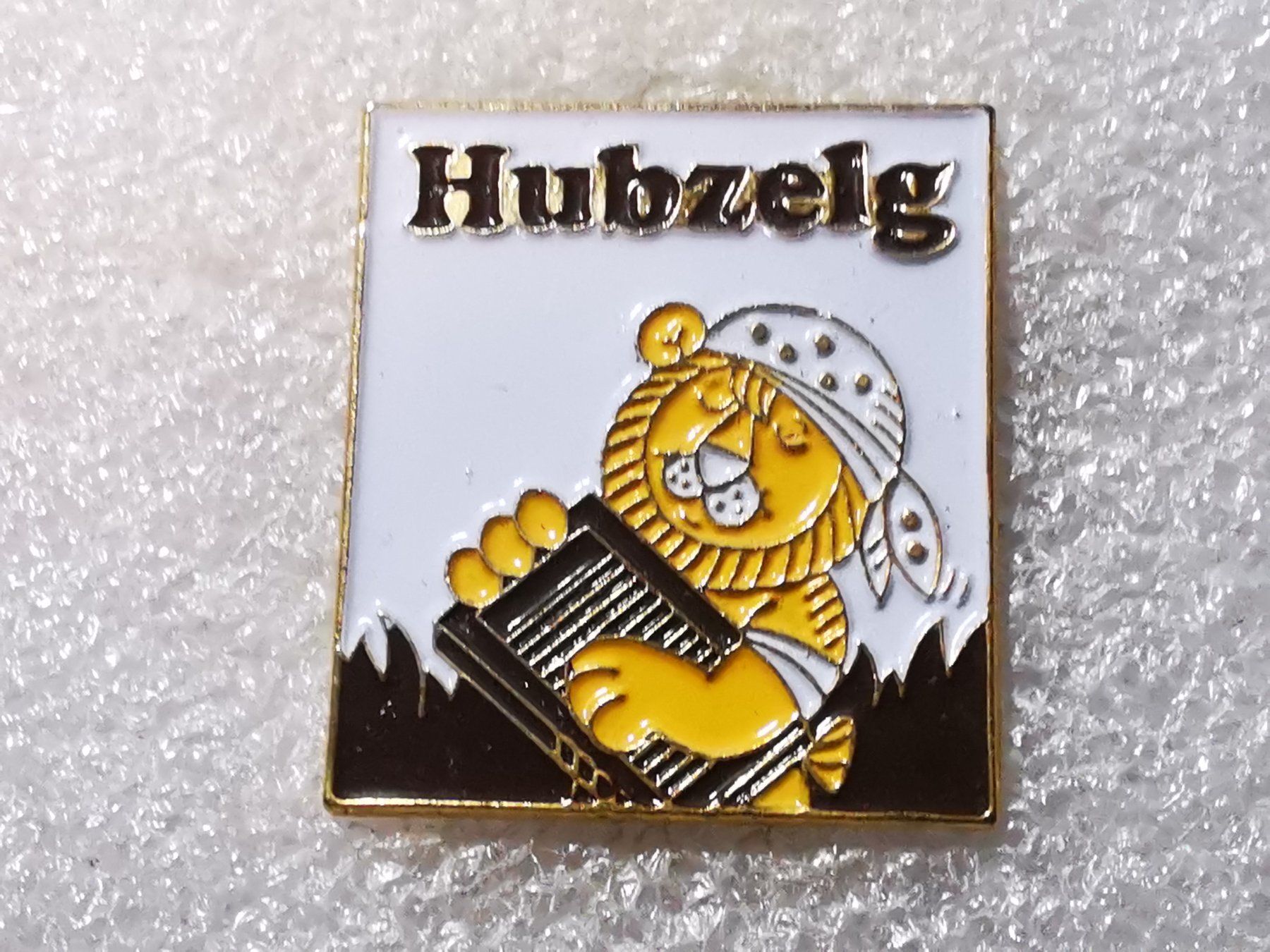 Placchette & Badge: Ansteckpin 89: Hubzelg – Usato da Oppligen venduto da Pin-Fall-Shop
