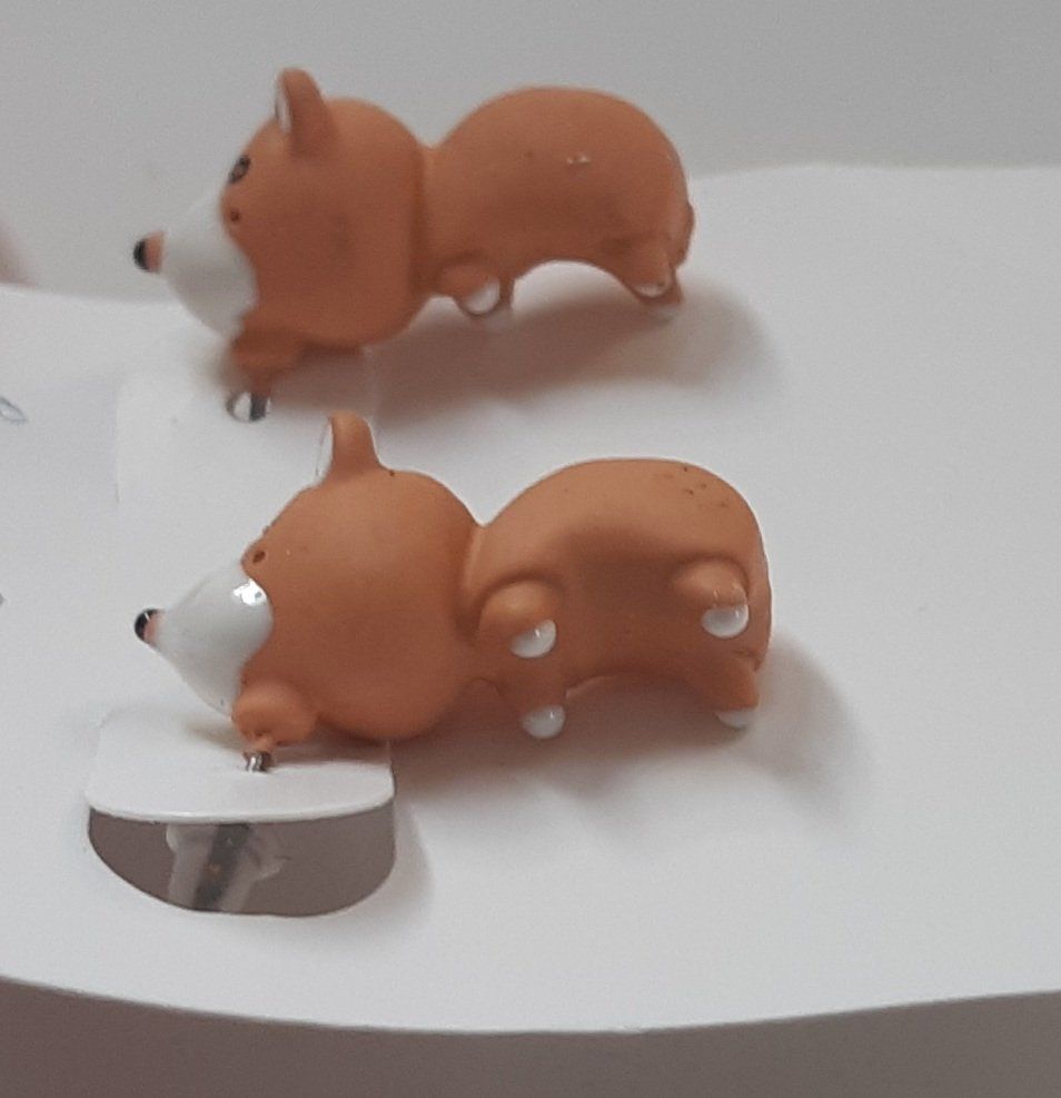 Ohrringe & -stecker: Boucles d'oreilles - Chiens beiges – Neu und originalverpackt aus La Chaux-de-Fonds von beasach 3