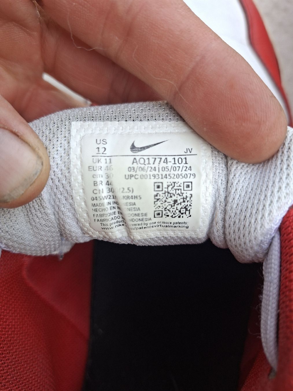 Nike Scarpe da uomo: basket nike ebernon low premium taille 46 – Usato da Chavannes-de-Bogis venduto da senator635 4
