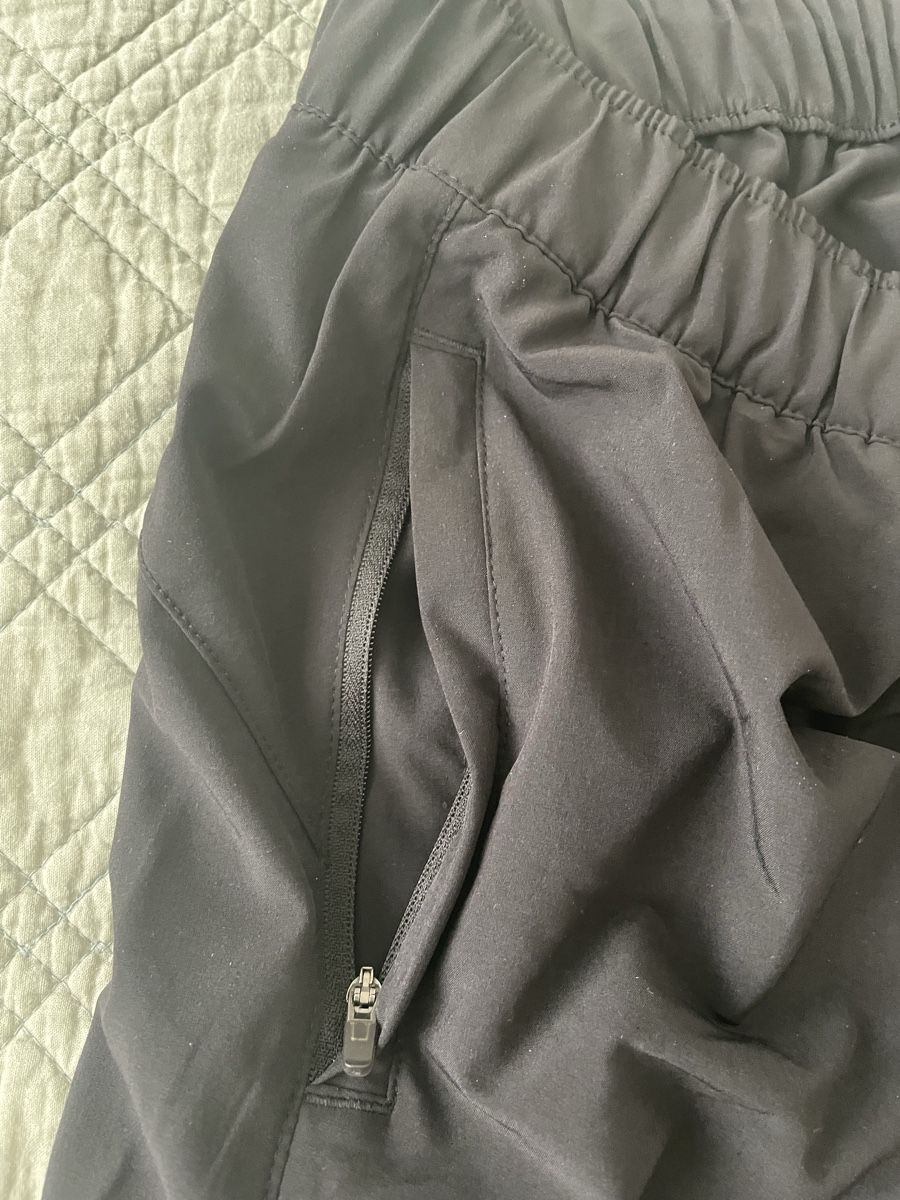 H&M Pantaloni: Laufhose Drymove H&M Grösse L – Usato da Arni AG venduto da Lorelai80 2