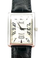 PIAGET. Collection "Emperador", montre or blanc automatique
