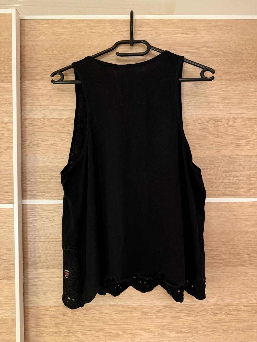 Superdry Top: Top Superdry, taille M – Usato da Bern venduto da gil_rkx8 3