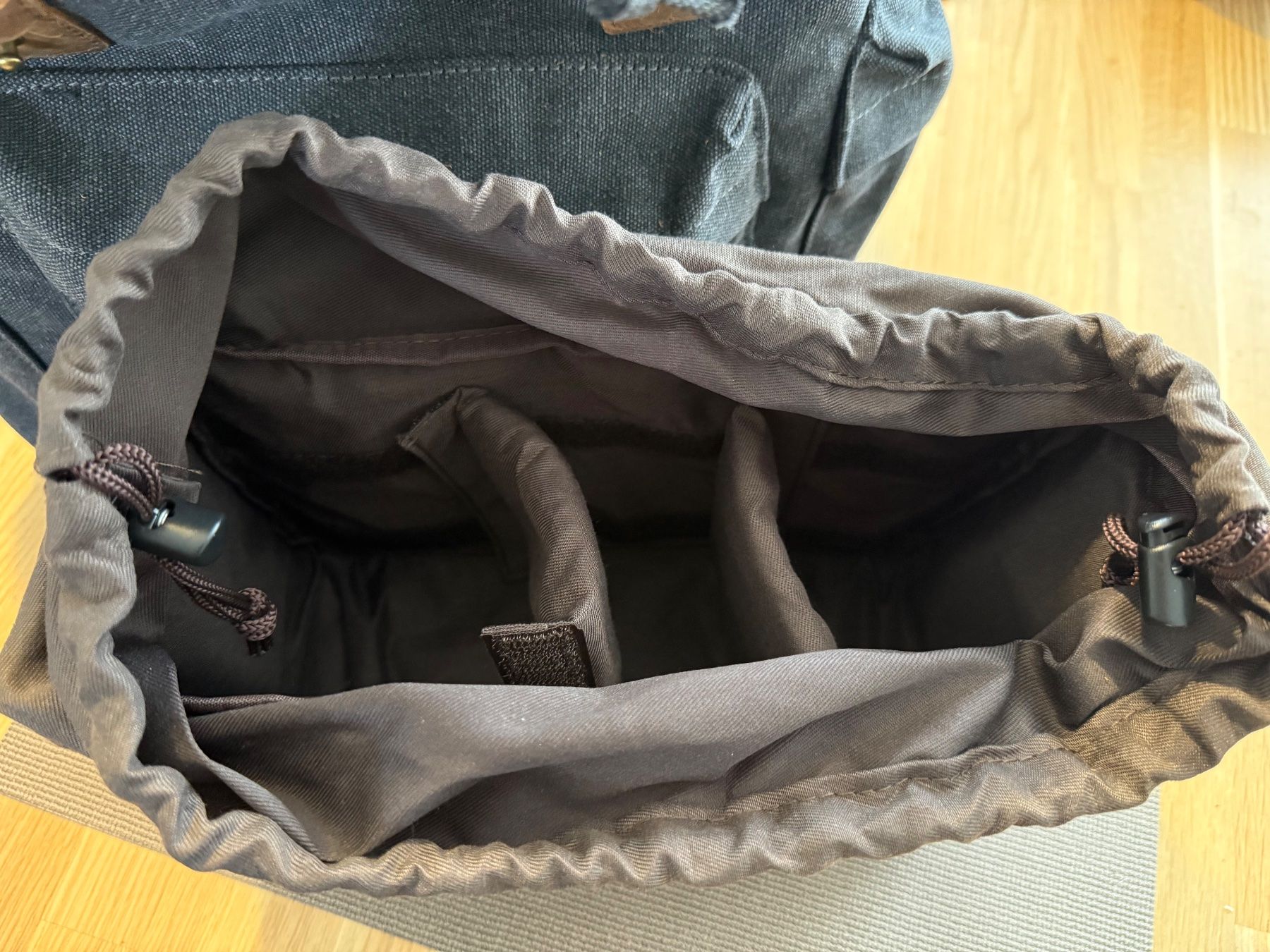 Fotocamera: DÖRR Foto-Rucksack mit Inlay NEU! – Nuovo (secondo la descrizione) da Köniz venduto da cone_cry 2