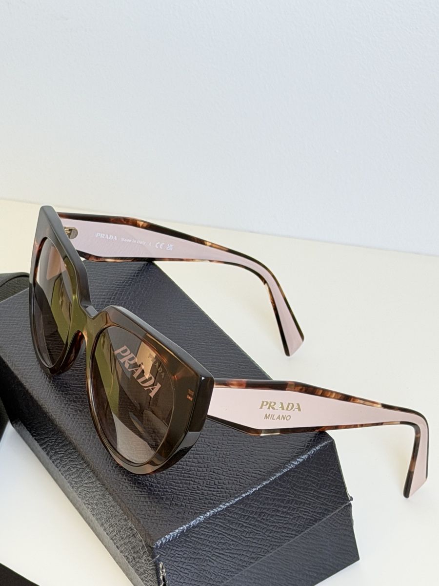 Prada Occhiali & Lenti: PRADA Sonnenbrille – Usato da Killwangen venduto da was.sharp 1