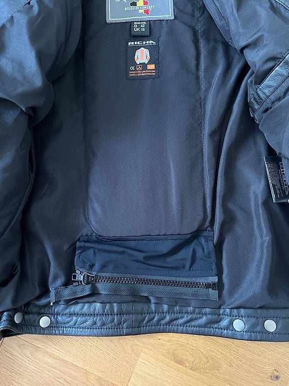 Giacche: RICHA Motorrad Lederjacke Damen – Usato da Eschenz venduto da BeHappyandSpreadlove 3