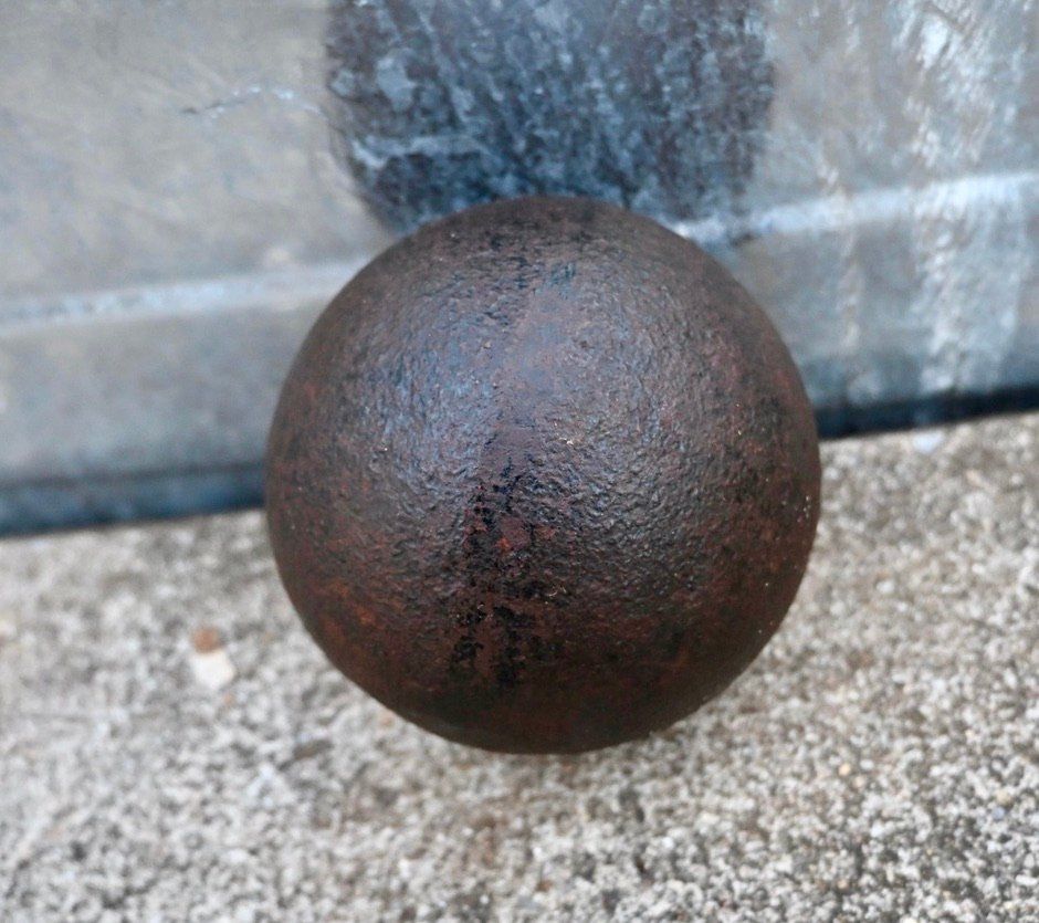 Giochi: Gebrauchte Eisen Kugelstoss Kugel 4 Kilo - 4K / AE – Usato da Pfaffhausen venduto da mono_rec 3