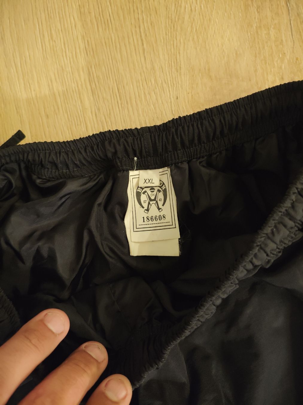 Pantalons: Motorrad Überhose / Regenhose – D'occasion à Oberhasli par WvlFiL4 2