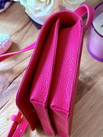 Vegane Tasche von Rossis PINK - neuwertig