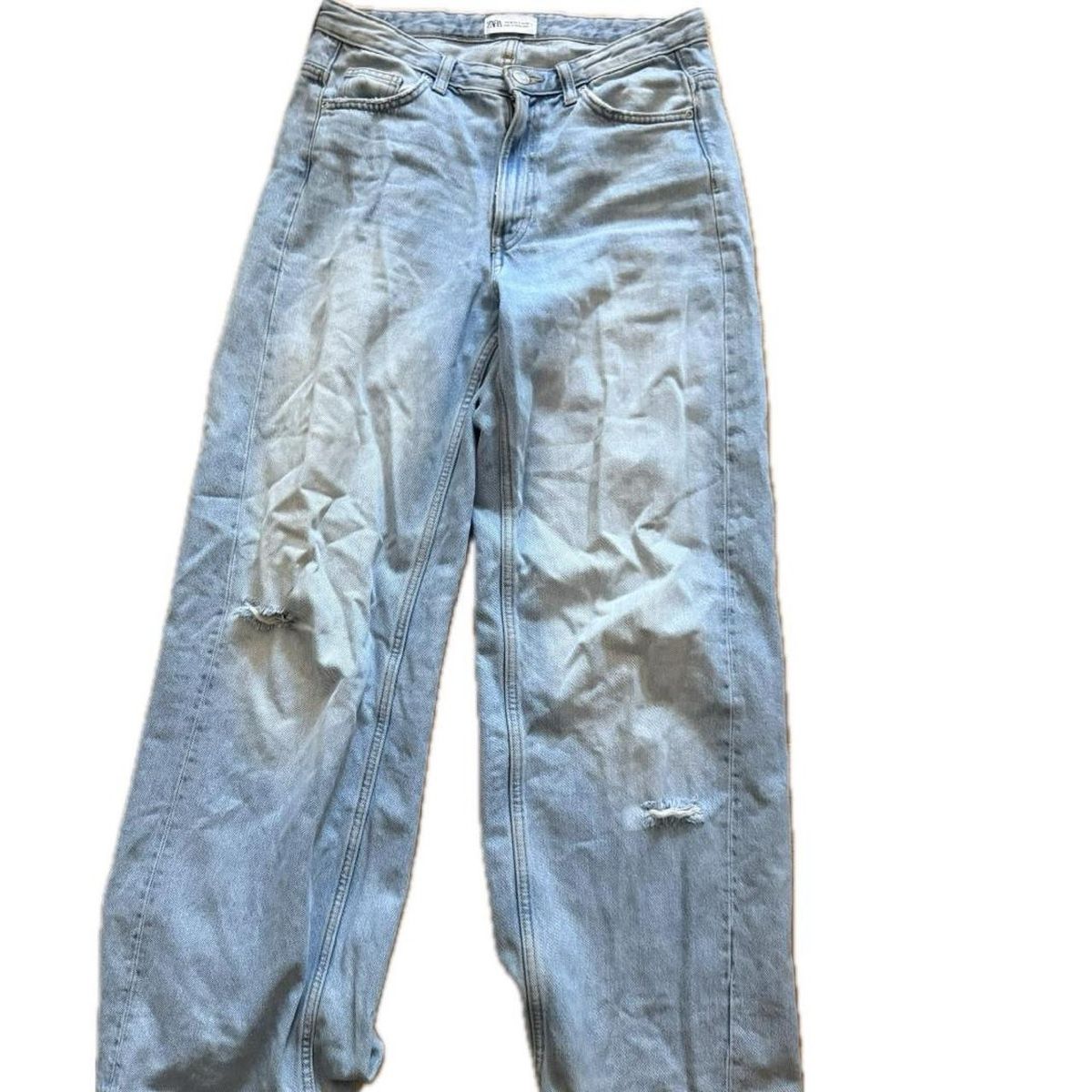 Zara Jeans: Jean ample Zara bleu clair – Gebraucht aus Lausanne von lucie.aub
