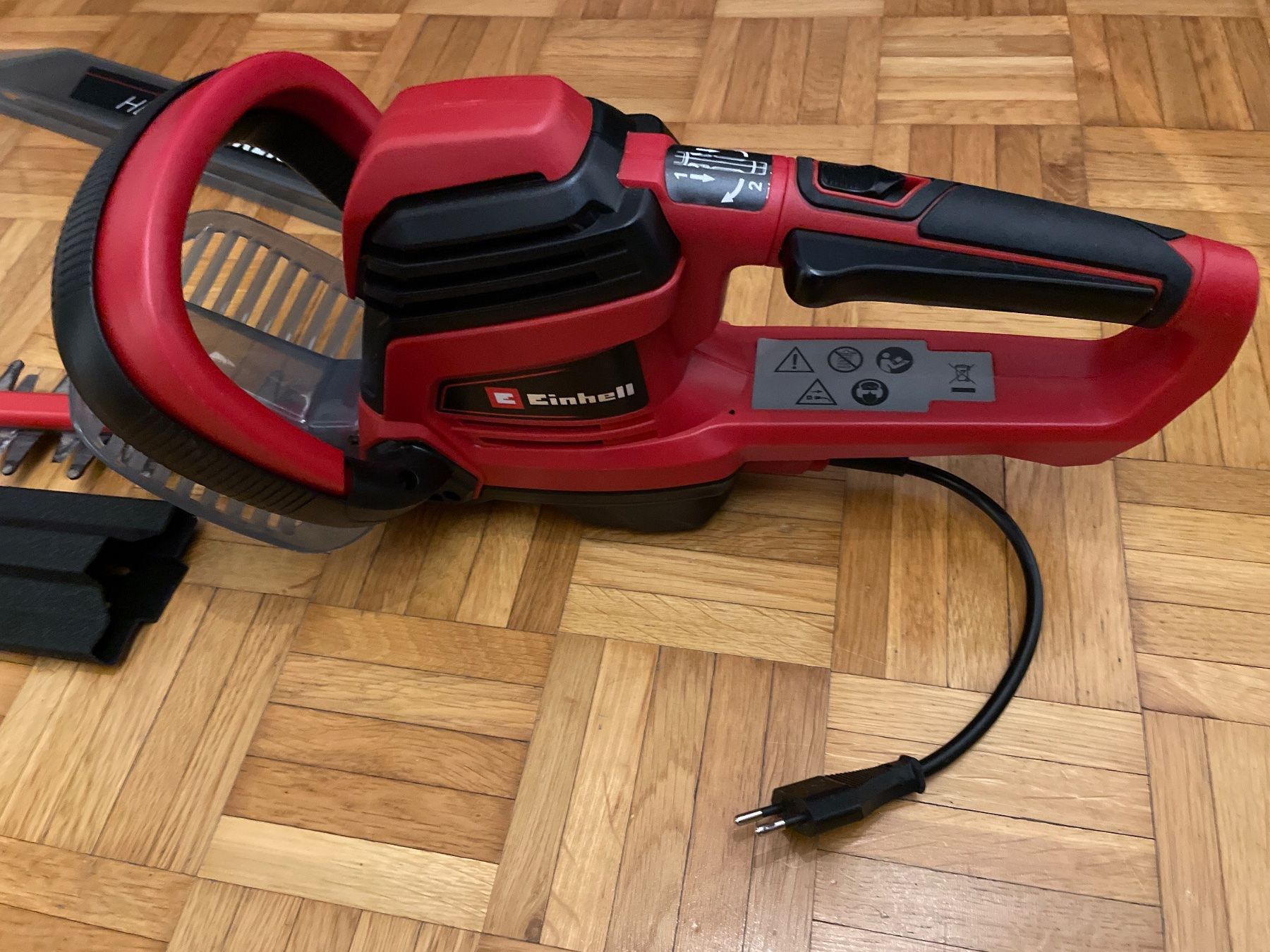 Einhell Tutte le macchine: Gebrauchte Einhell Heckenschere - Ideal für den Herbst! – Nuovo (secondo la descrizione) da Tuggen venduto da Moekli0 1